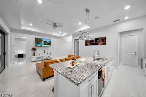 2330 6th Ave NE, Naples FL - photo 12 of 43