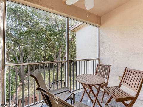 15433 Bellamar Cir 1025, Fort Myers FL - photo 15 of 20