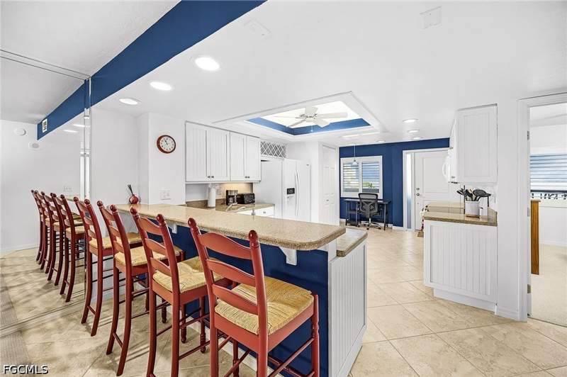 2 bedroom Condominium at 4265 Bay Beach Ln 522, Harbour Pointe Condo, Fort Myers Beach — photo 3