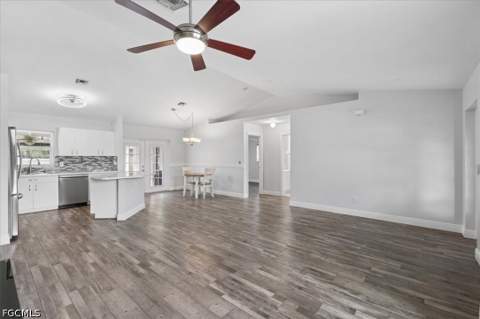 3828 SW 10th Pl, Cape Coral FL - photo 6 of 22