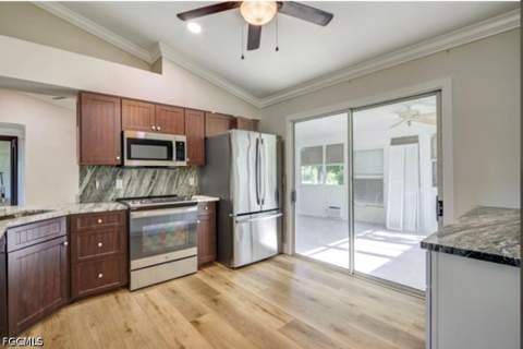 9802 Country Oaks Dr, Fort Myers FL - photo 9 of 14