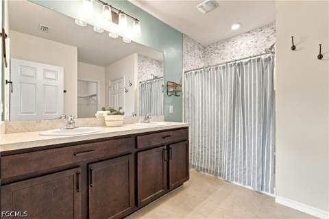 2717 Foralesca Ct, Cape Coral FL - photo 21 of 61