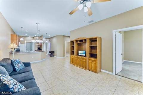 10781 Crossback Ln, Lehigh Acres FL - photo 9 of 28