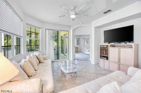 20021 Sanibel View Cir 101, Fort Myers FL - photo 16 of 46