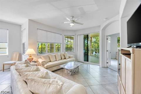 20021 Sanibel View Cir 101, Fort Myers FL - photo 17 of 46