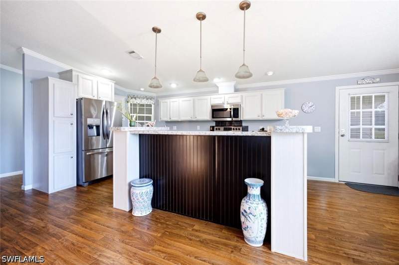 2 bedroom ManufacturedHome at 561 Charlemagne Blvd, Riviera Colony Golf Estates, Naples — photo 5