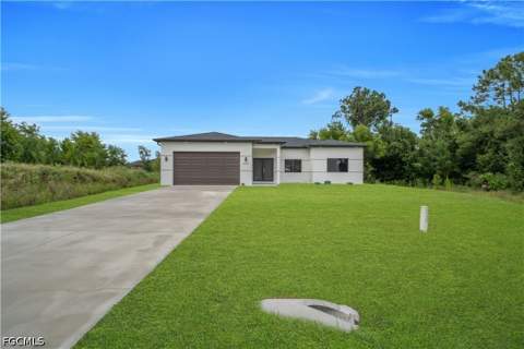 3609 23rd St SW, Lehigh Acres FL - photo 24 of 41