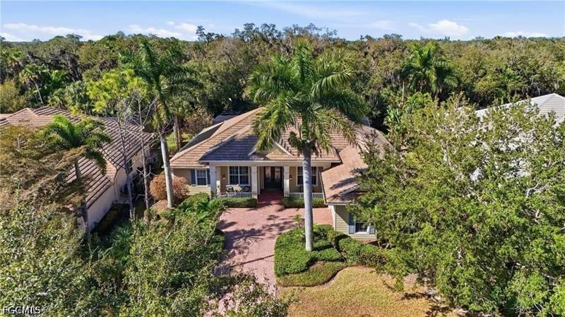 3 bedroom SingleFamilyResidence at 3801 River Point Dr, River Point, Fort Myers — photo 4