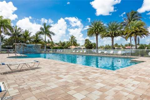13812 Lily Pad Cir, Fort Myers FL - photo 6 of 41
