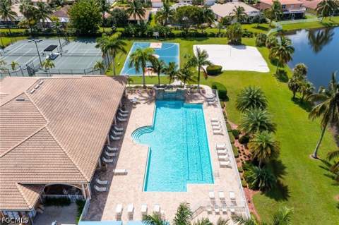 13812 Lily Pad Cir, Fort Myers FL - photo 7 of 41