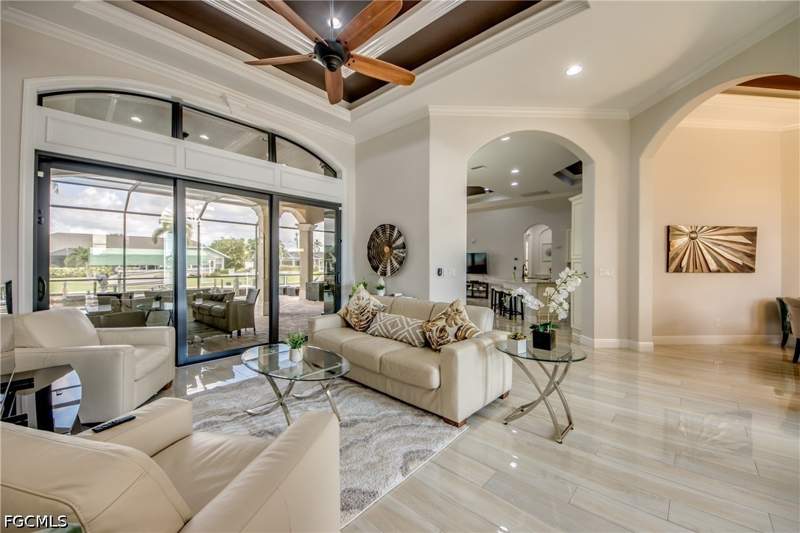 3 bedroom SingleFamilyResidence at 601 SW 40th Ter, Cape Coral, Cape Coral — photo 5