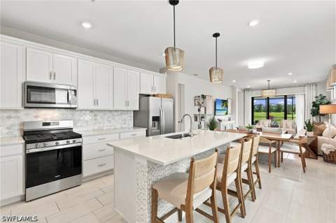 1880 Sierra Ct, Naples FL - photo 8 of 38