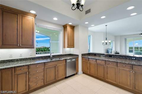 2748 Tiburon Blvd E 502, Naples FL - photo 9 of 37