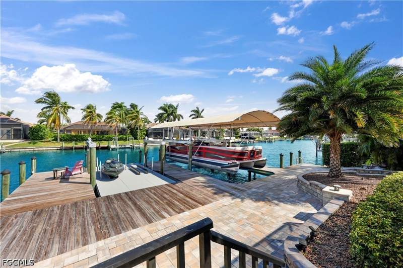 3 bedroom SingleFamilyResidence at 2213 SW 52nd St, Cape Coral, Cape Coral — photo 5