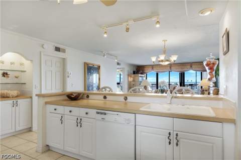 15011 Punta Rassa Rd 903, Fort Myers FL - photo 11 of 28
