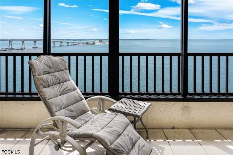 2 bedroom Condominium at 15011 Punta Rassa Rd 903, Punta Rassa, Fort Myers — photo 2