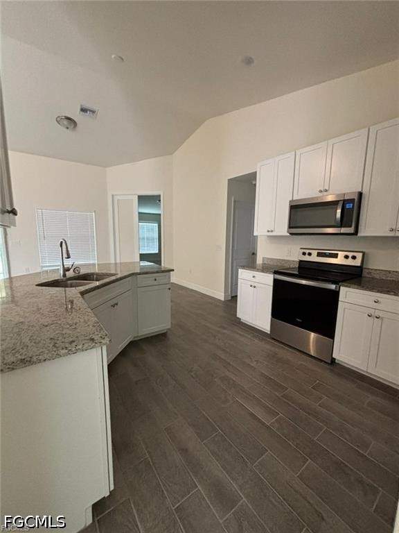 4 bedroom SingleFamilyResidence at 2614 27th St W, Lehigh Acres, Lehigh Acres — photo 5