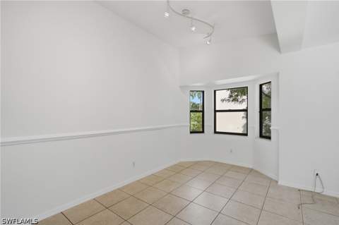 6040 Lake Grasmere Way, Fort Myers FL - photo 14 of 44