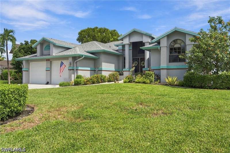 3 bedroom SingleFamilyResidence at 6040 Lake Grasmere Way, Woodlands At Island Park Woodlands, Fort Myers — photo 5