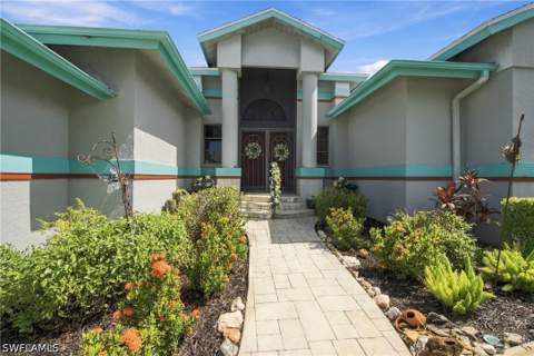 6040 Lake Grasmere Way, Fort Myers FL - photo 7 of 44