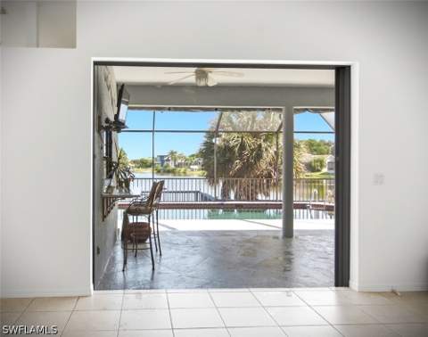 6040 Lake Grasmere Way, Fort Myers FL - photo 9 of 44