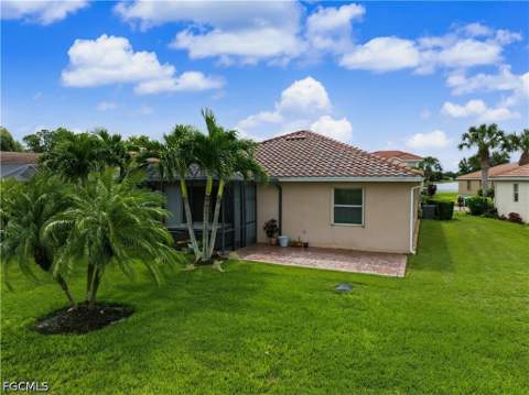 3588 Dandolo Cir, Cape Coral FL - photo 7 of 42