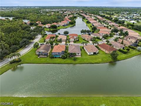 3588 Dandolo Cir, Cape Coral FL - photo 8 of 42