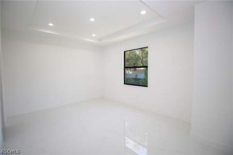 733 Alee St E, Lehigh Acres FL - photo 16 of 42