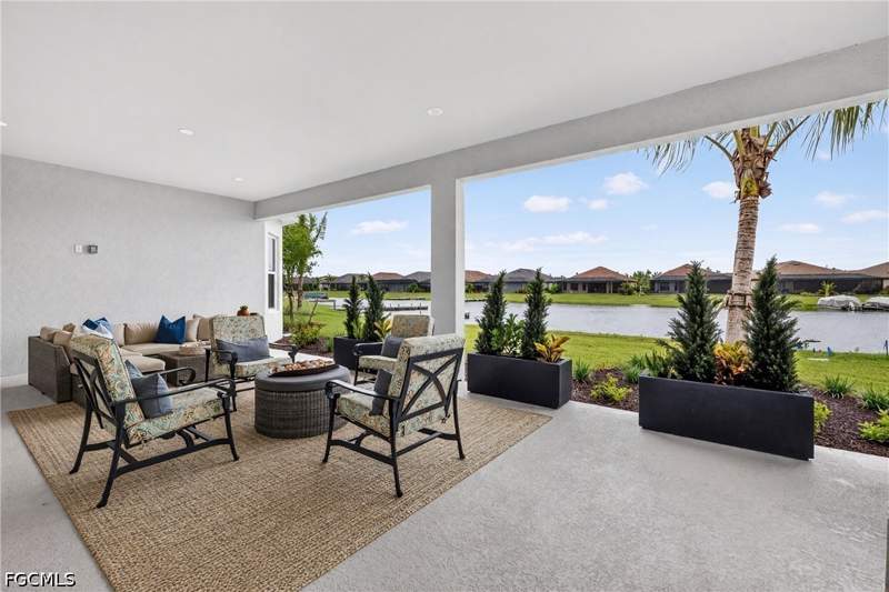3 bedroom SingleFamilyResidence at 18362 Terracina Dr, Esplanade Lake Club, Fort Myers — photo 3