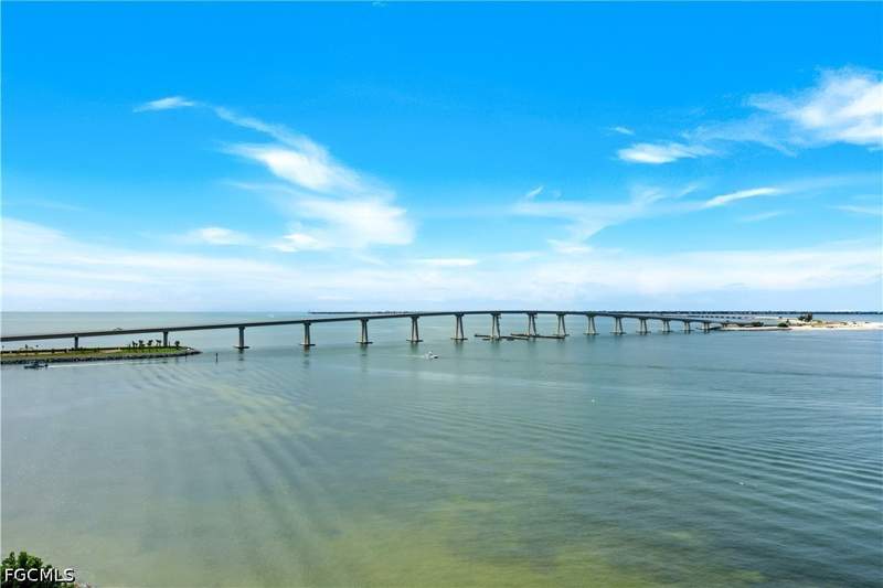 2 bedroom Condominium at 15011 Punta Rassa Rd 801, Punta Rassa, Fort Myers — photo 3