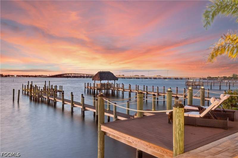 4 bedroom SingleFamilyResidence at 12782 Yacht Club Cir, Riverside Yacht Club, Fort Myers — photo 3