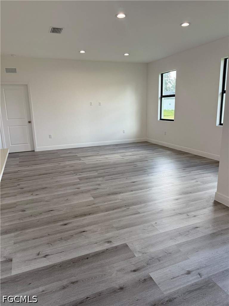 3 bedroom SingleFamilyResidence at 613 Greenbriar Blvd NW, Lehigh Acres, Lehigh Acres — photo 2