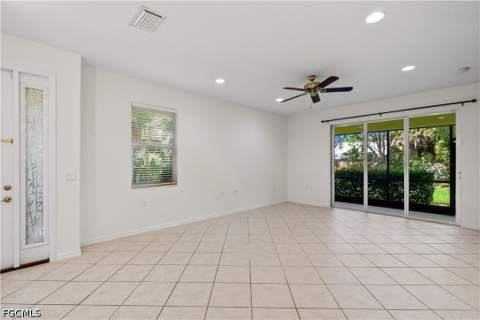4390 Lazio Way 401, Fort Myers FL - photo 16 of 40