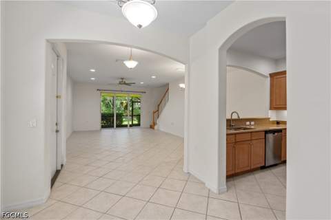 4390 Lazio Way 401, Fort Myers FL - photo 8 of 40