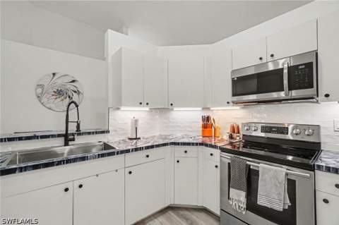 22394 Fountain Lakes Blvd, Estero FL - photo 14 of 29
