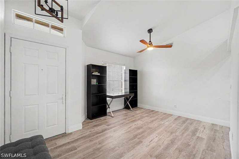 3 bedroom SingleFamilyResidence at 22394 Fountain Lakes Blvd, Fountain Lakes, Estero — photo 4