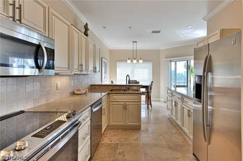 175 Barefoot Cir, Bonita Springs FL - photo 16 of 45