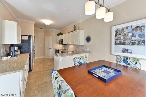 175 Barefoot Cir, Bonita Springs FL - photo 21 of 45