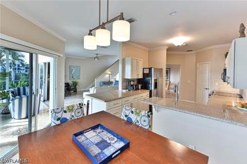 175 Barefoot Cir, Bonita Springs FL - photo 22 of 45