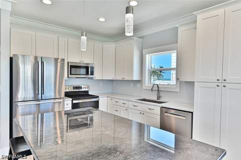 26275 Hickory Blvd 26, Bonita Springs FL - photo 15 of 34