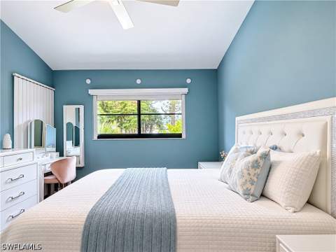 2017 Pine Isle Ln, Naples FL - photo 18 of 46