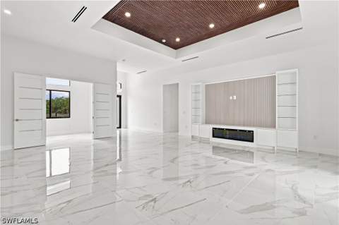 98 10th St NE, Naples FL - photo 10 of 49