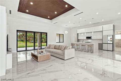 98 10th St NE, Naples FL - photo 8 of 49