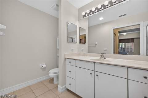 4690 Turnberry Lake Dr 102, Estero FL - photo 16 of 47