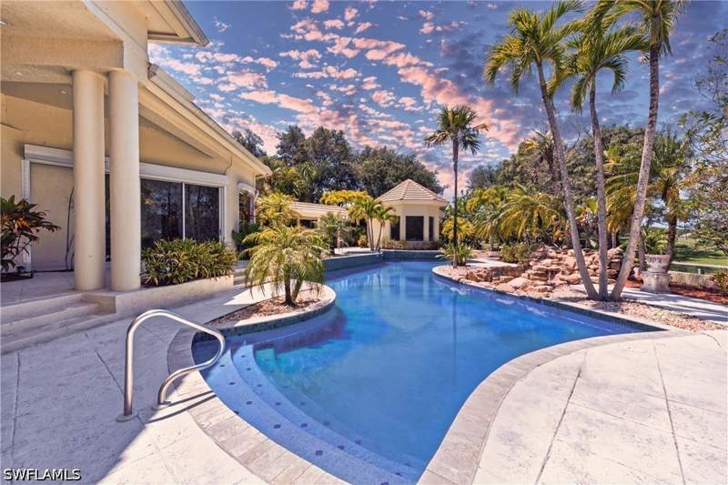 4 bedroom SingleFamilyResidence at 6599 Glen Arbor Way, Arbor Glen, Naples — photo 3
