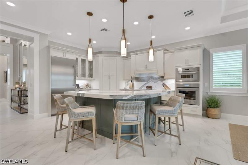 3 bedroom SingleFamilyResidence at 8790 Calypso Ct, Isles Of Collier Preserve, Naples — photo 2