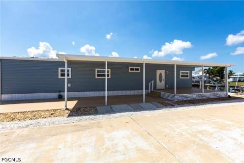 3913 Dewberry Ln, St James City FL - photo 11 of 36