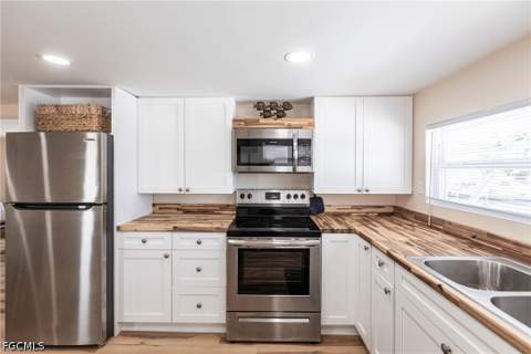 3913 Dewberry Ln, St James City FL - photo 21 of 36