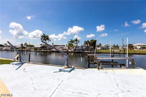3913 Dewberry Ln, St James City FL - photo 7 of 36