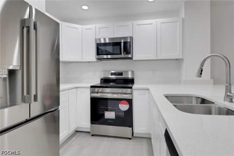 1802 Samantha Gayle Way 103, Cape Coral FL - photo 10 of 30
